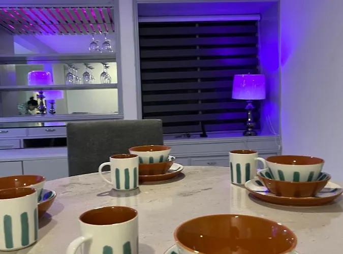 Cozy Wine Pedregal *